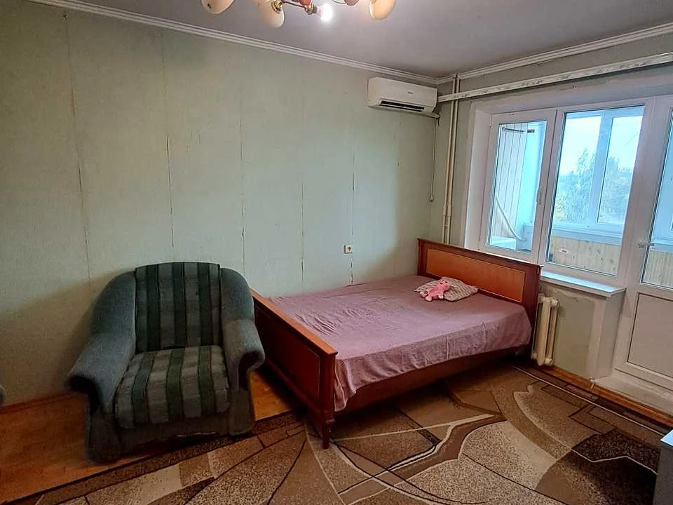 Apartment. Romantic Street, Zaporizhzhia