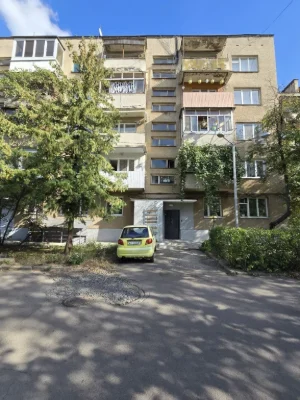 3-кімнатна квартира 74 м² | 128 Бригади | Ужгород | автономн
