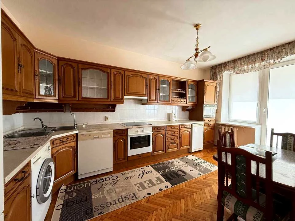 Apartment. Kyiv, Oleksandra Konyskyi St.
