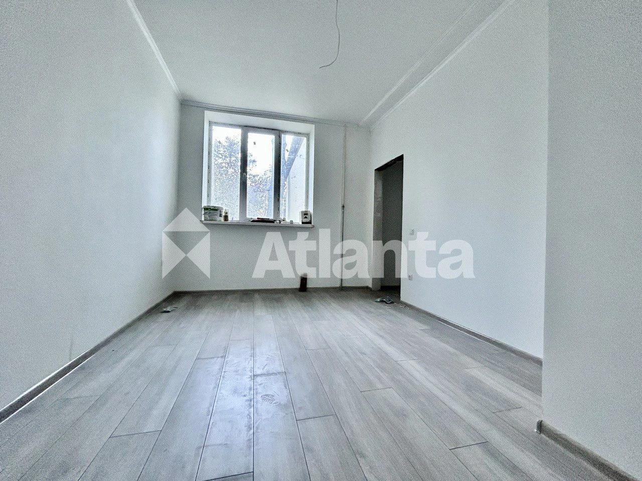 2-room apartment, fully renovated, individual heating