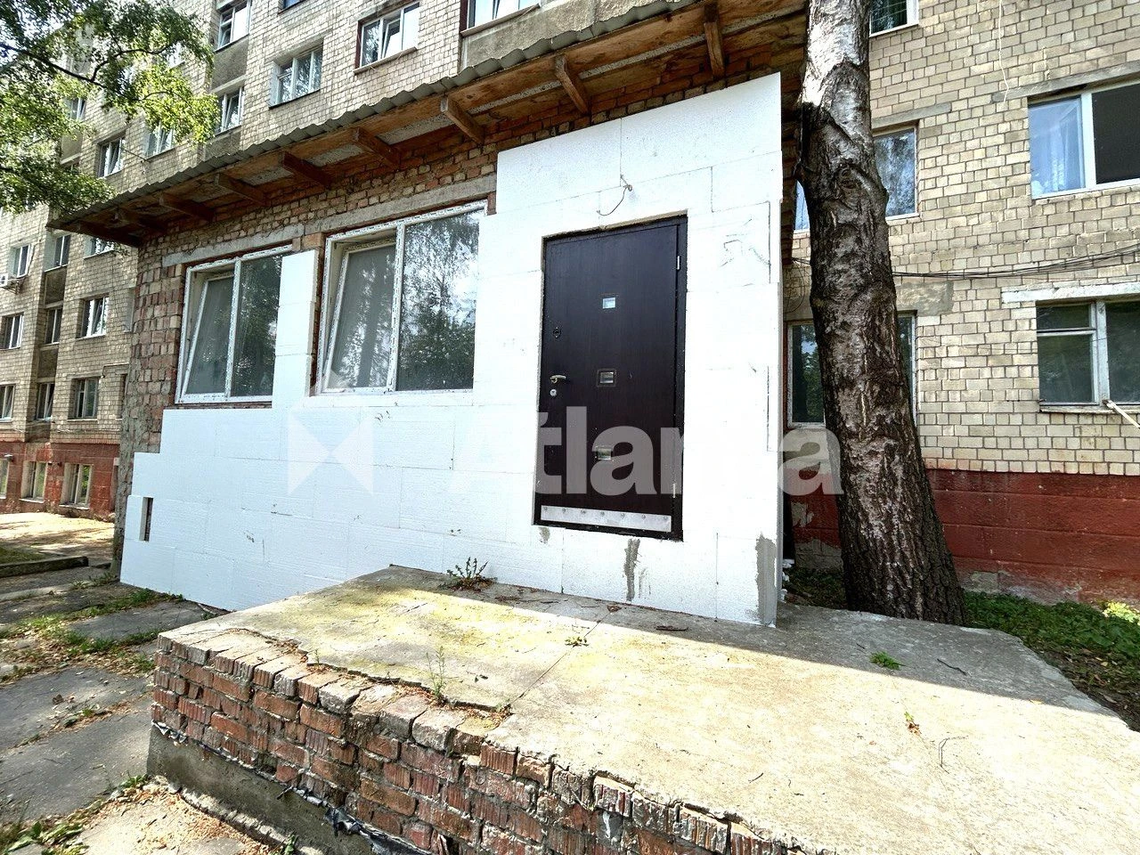 2-room apartment, fully renovated, individual heating