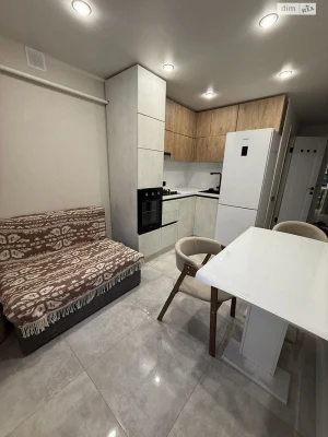 Long-Term Rental Apartment, Maiorivka