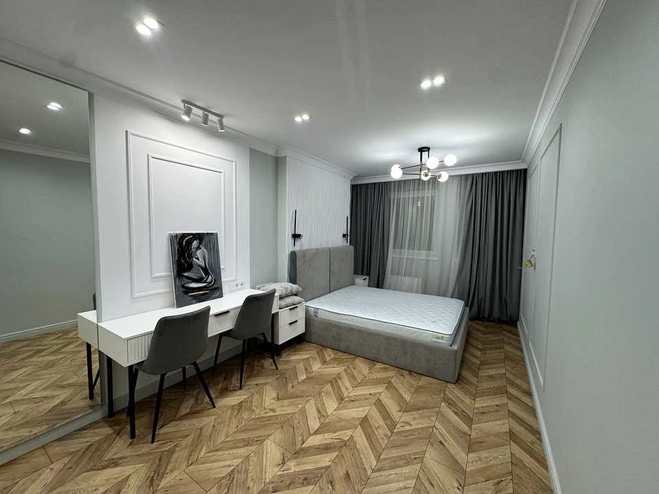 Apartment. Kyiv, Brestsky Prospect