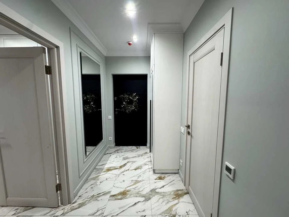 Apartment. Kyiv, Brestsky Prospect