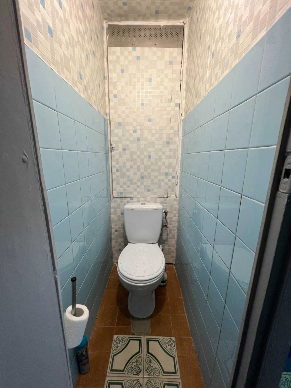 Rent a 2-bedroom apartment in Syrets'
