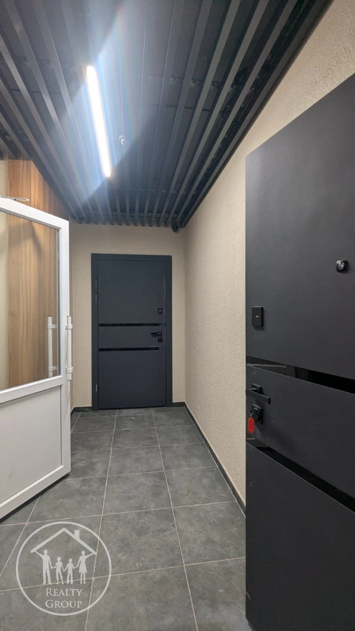 1-Bedroom Apartment for Sale - 54m2, Chornovola, Pid Holoskom, Sp