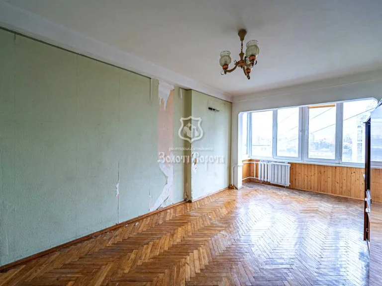 Квартира. Киев, улица Митрополита Василя Липковского, 9