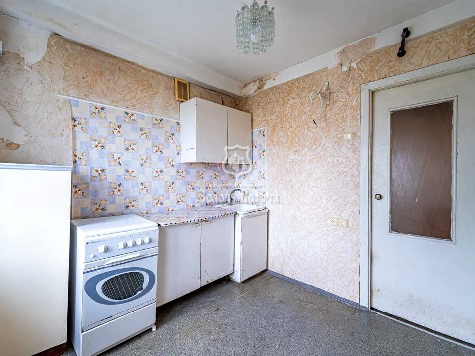 Квартира. Киев, улица Митрополита Василя Липковского, 9