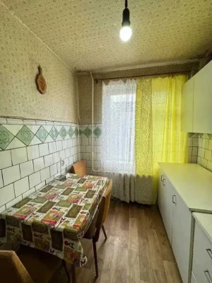 Продаж 3к. квартири, ЖМ Перемога-4, проспект Героїв 12, прав