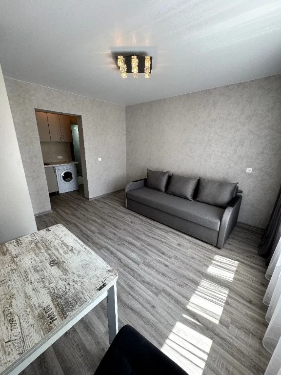 Apartment with its own mini-kitchen and bathroom