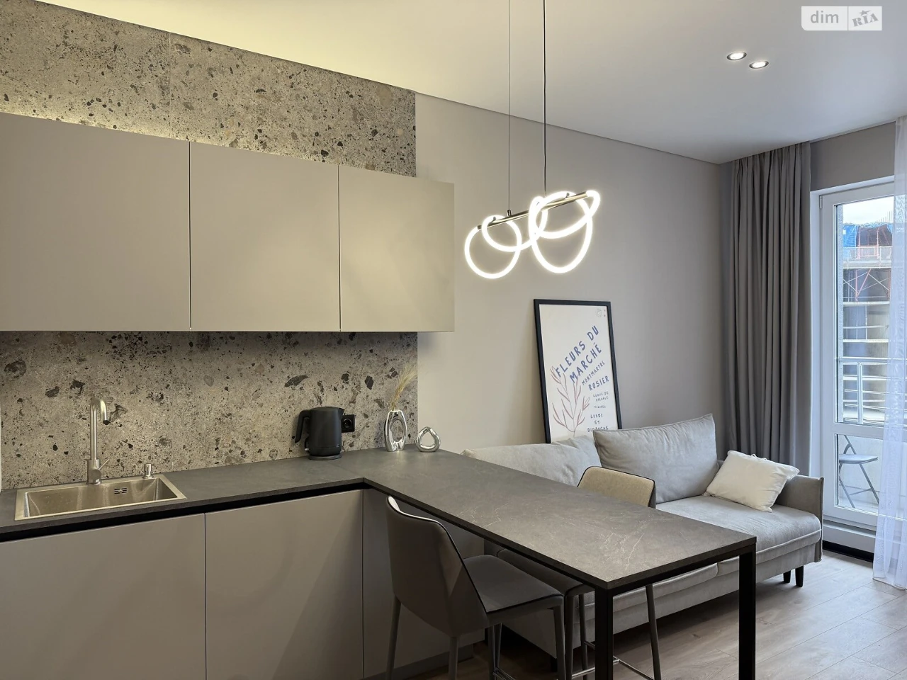 Long-Term Rental Apartment in Arcadia