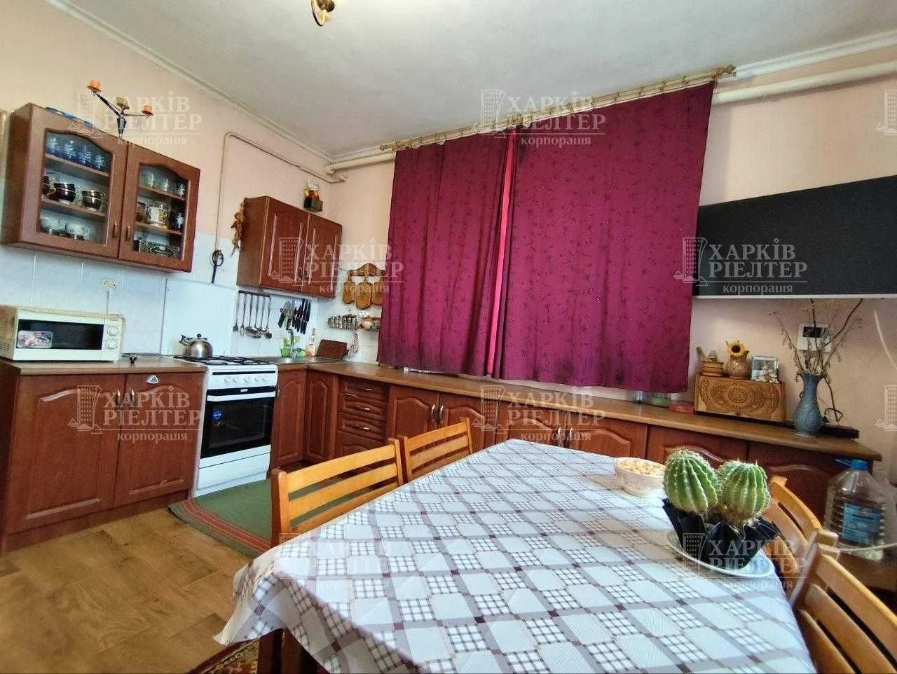 For Sale: Beautiful House in Zhuravlevka