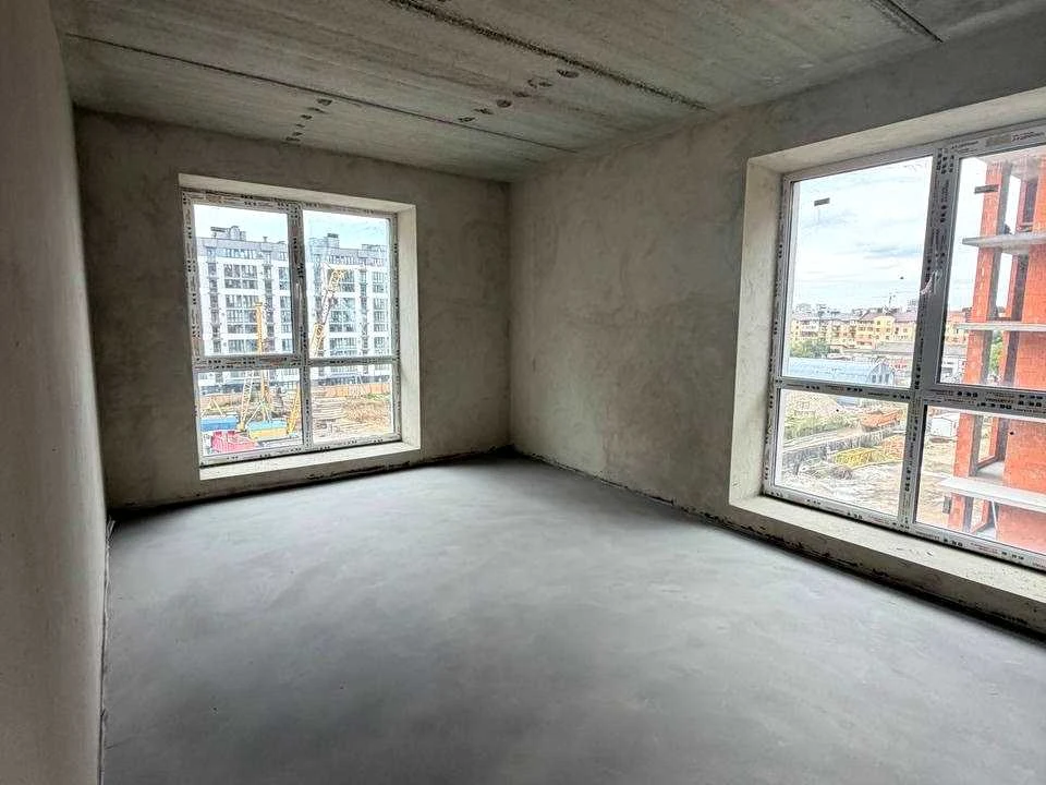 Apartment. Ivano-Frankivsk, Oleksandra Dovzhenko Street