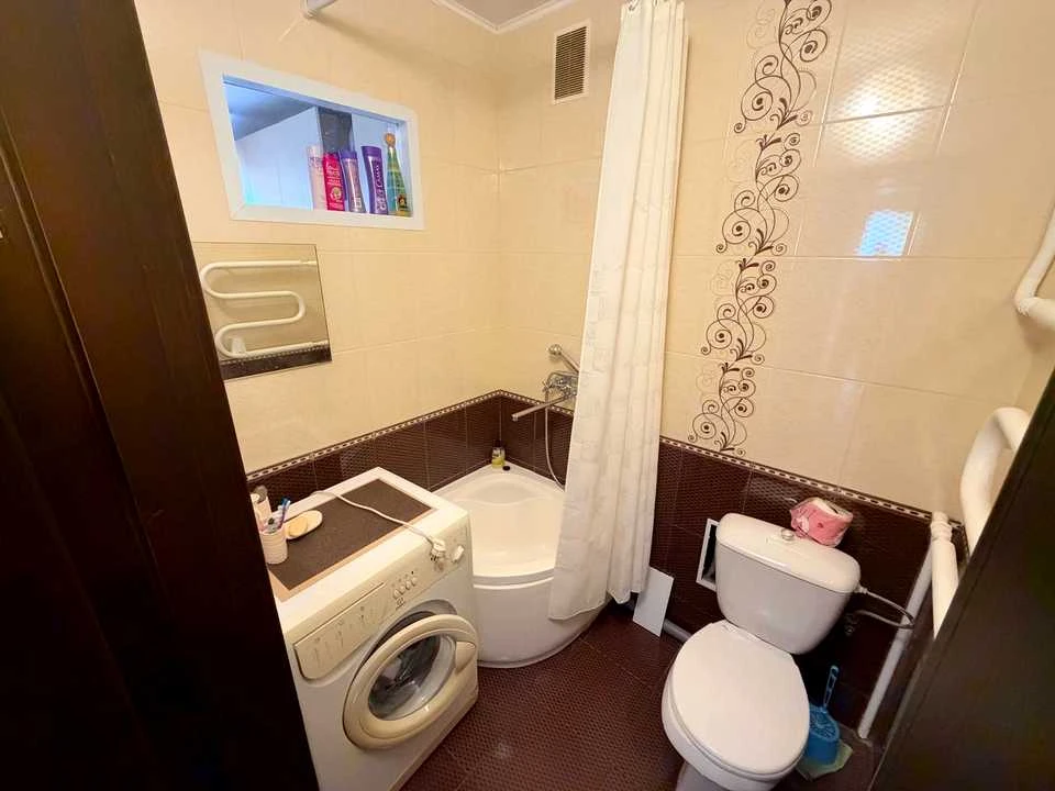 Apartment. Poltava, Heroes of Azov Street