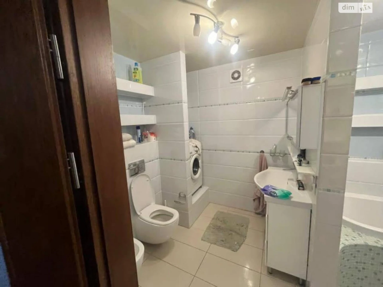 Long-Term Rental Apartment near the Train Station