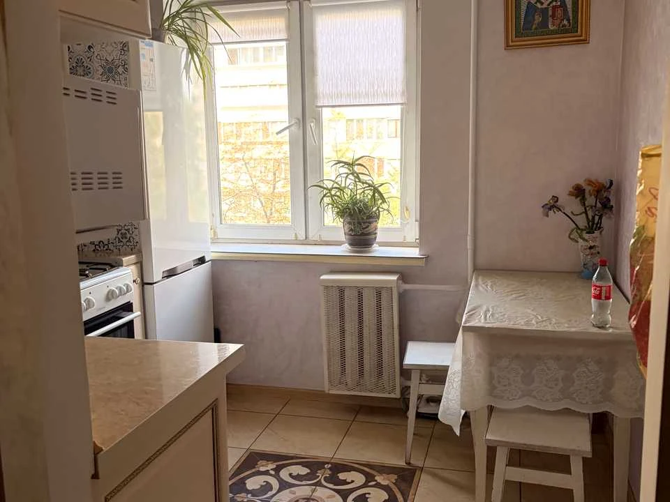 Квартира. Киев, улица Энтузиастов