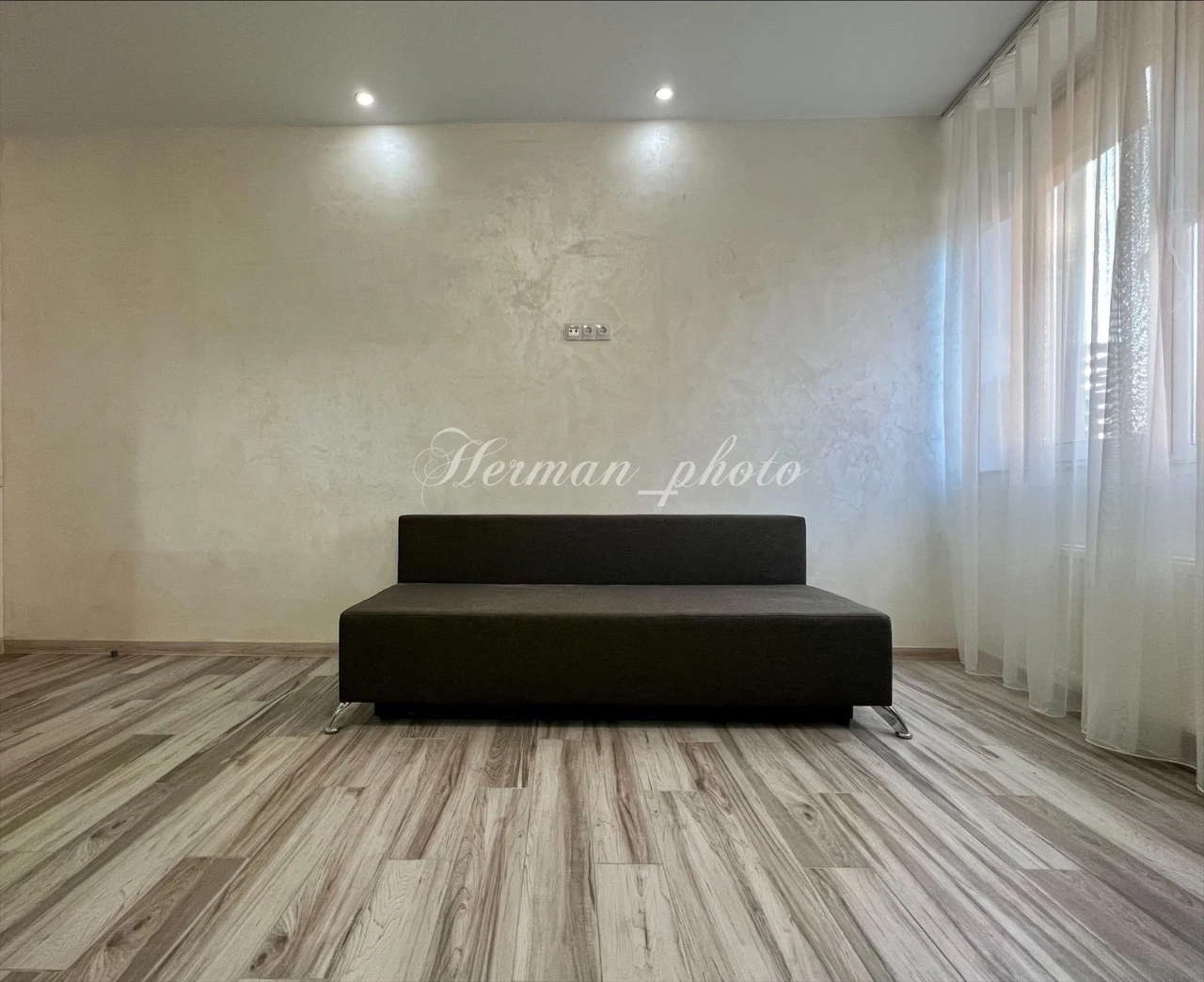 Svitlo Park, 2nd floor, Vydubychi, 10 minutes walk, 1 bedroom