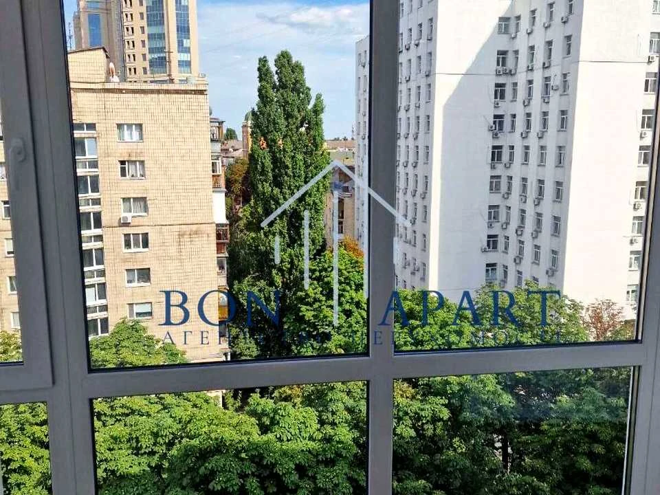 Квартира. Київ, Гусовського вул.