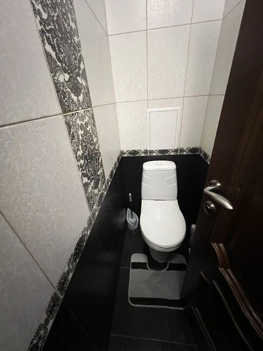 Продаж 3кім квартири в центрі міста