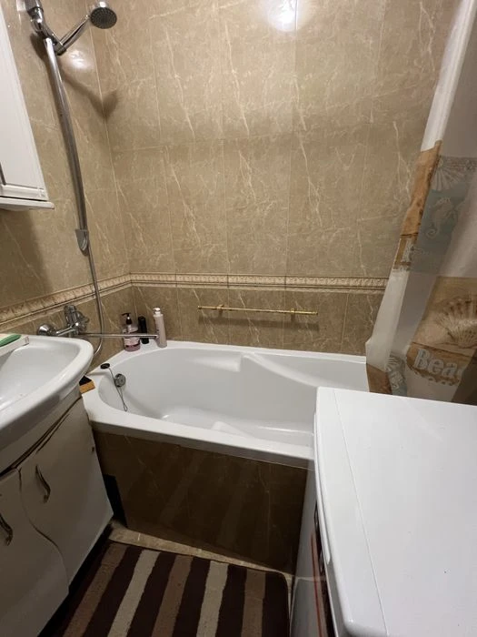 Продаж 3кім квартири в центрі міста