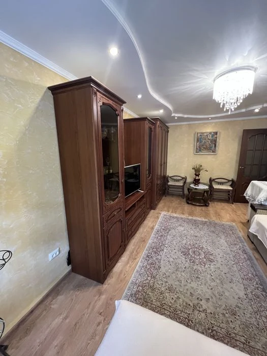 Продаж 3кім квартири в центрі міста