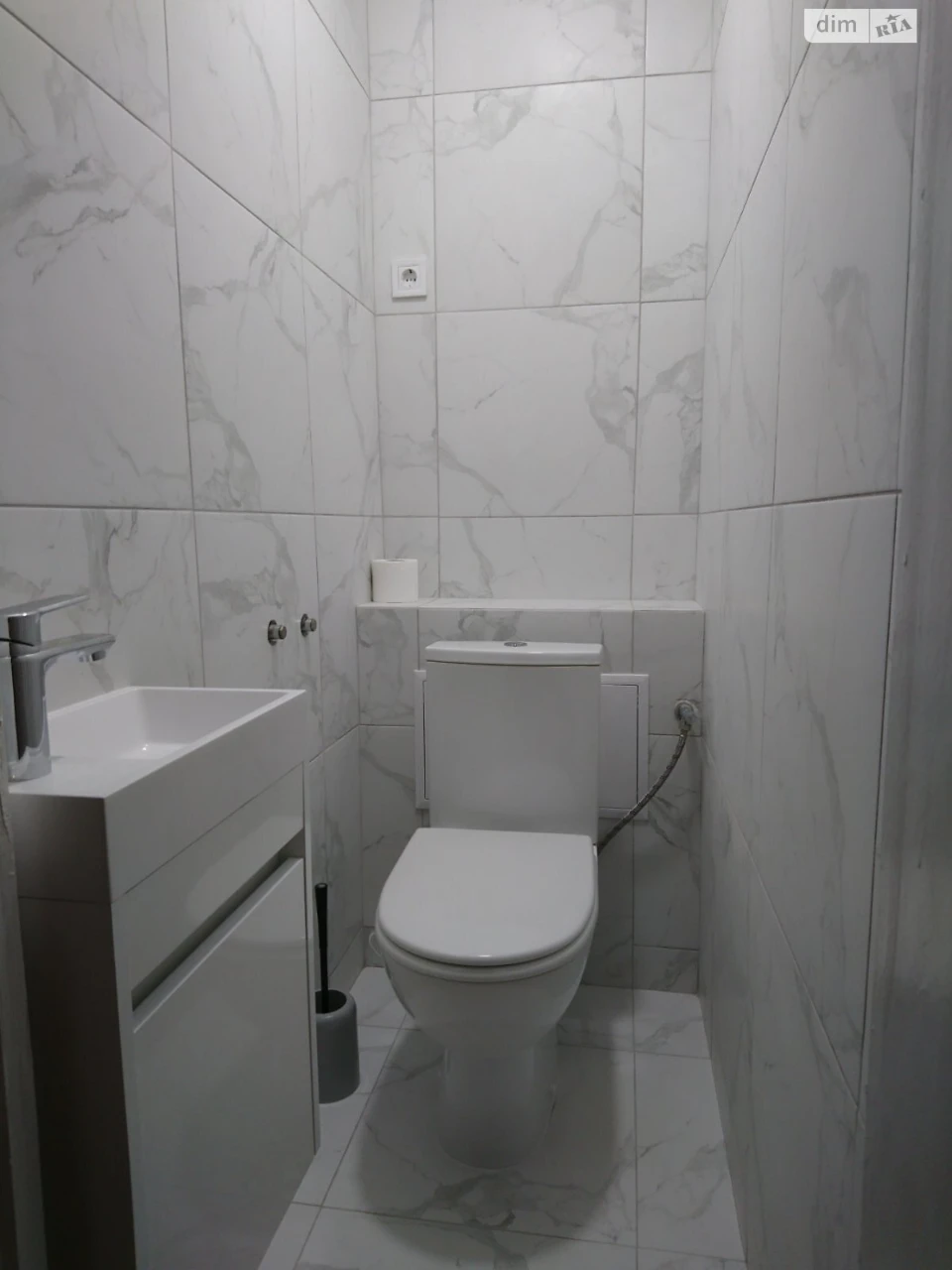 Apartment for Sale in Holosko