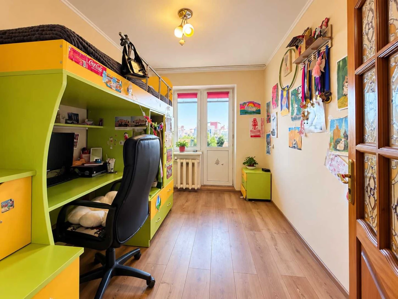 Spacious 3-bedroom apartment for sale in Lviv, Ivan Pu' Street