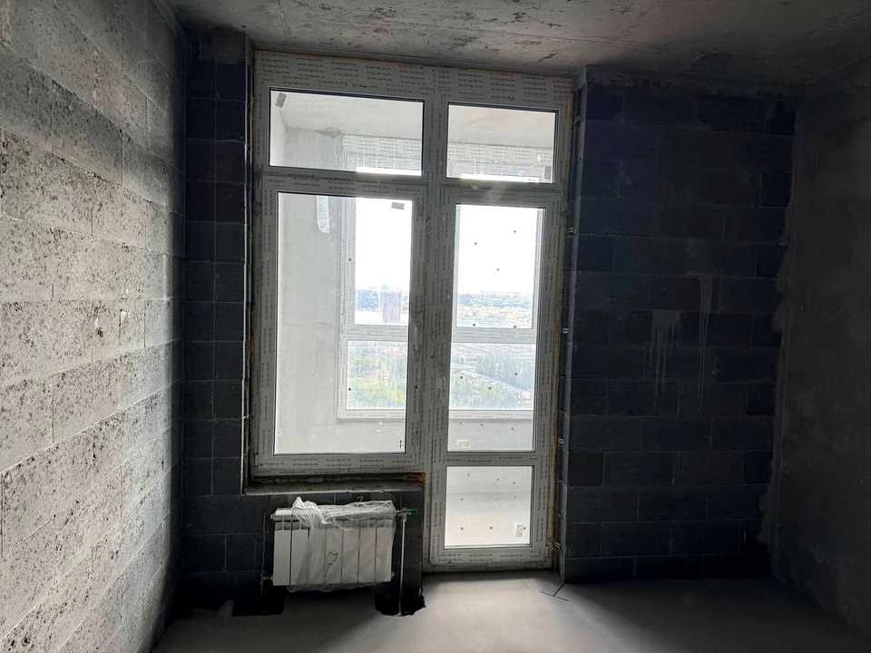 Apartment. Kyiv, Naberezhno-Rybalska Street
