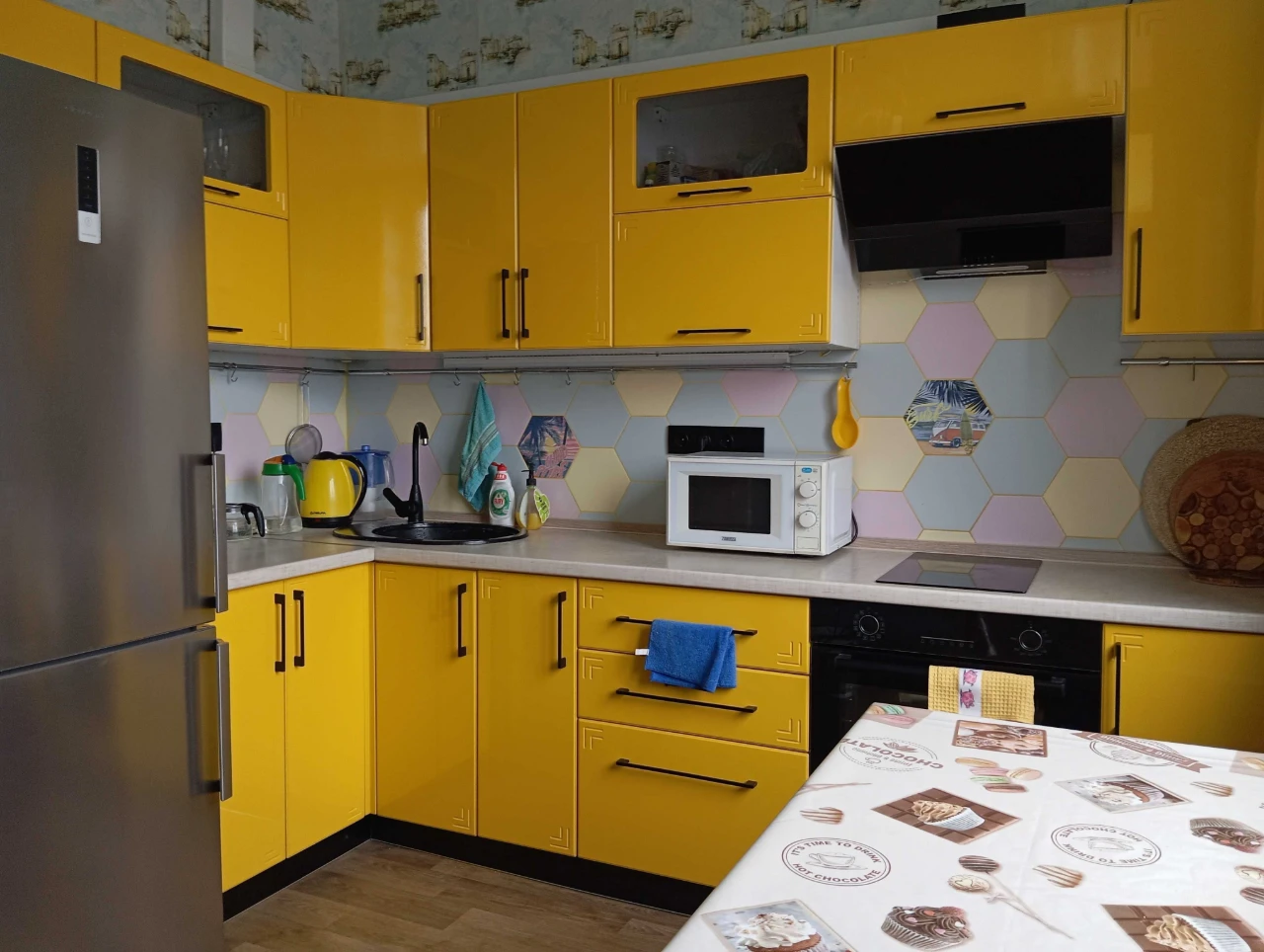 Sale of a spacious 1-bedroom apartment renovated in the "Rodyn" residential complex
