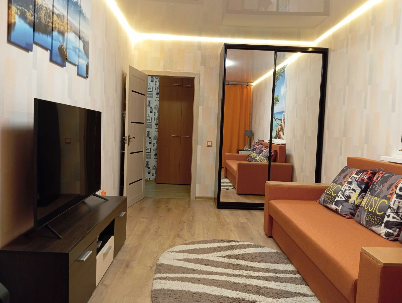 Sale of a spacious 1-bedroom apartment renovated in the "Rodyn" residential complex