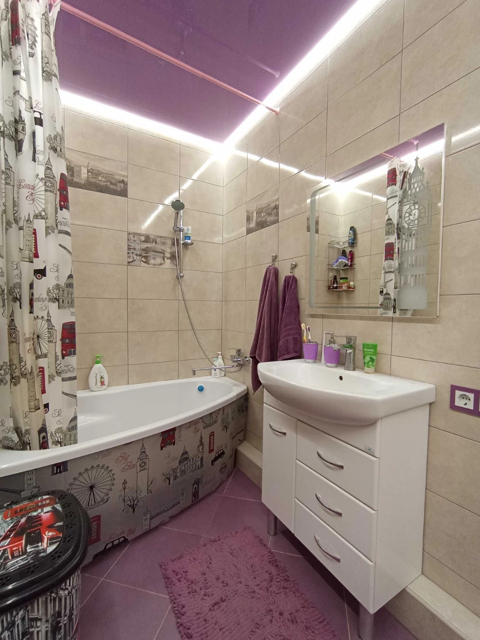 Sale of a spacious 1-bedroom apartment renovated in the "Rodyn" residential complex
