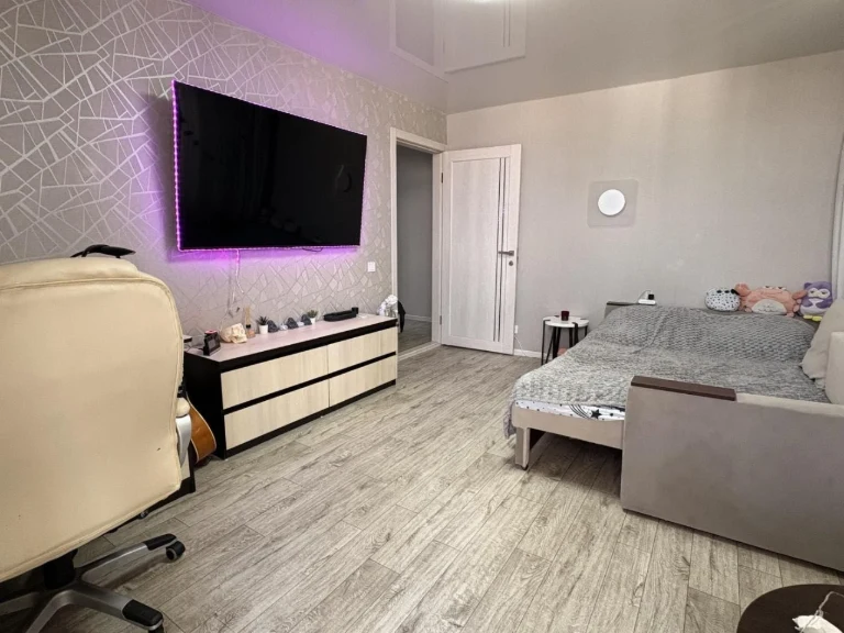 Продажа 1-комнатной квартиры 39,2 кв. м по проспекту Перемоги, 73Б. естьОт