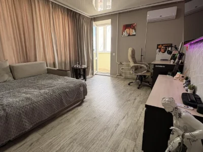 Продаж 1к квартири 39.2 кв. м на просп. Перемоги 73Б. єВідно