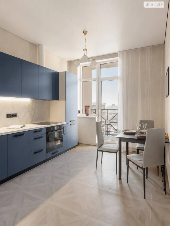 Long-Term Rental Apartment in Arcadia