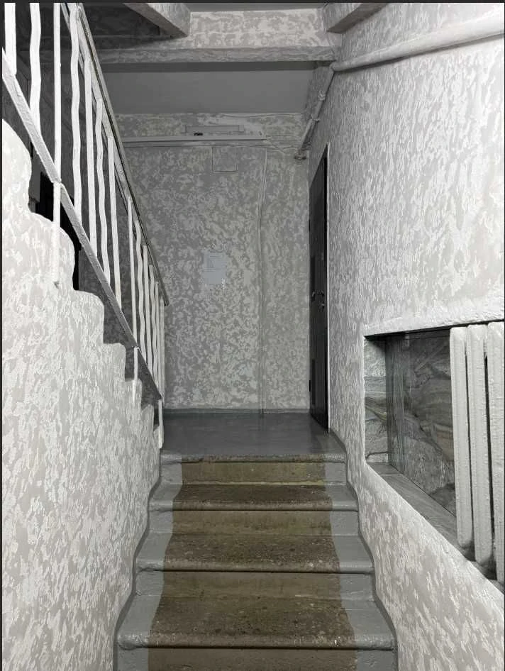 For Sale: 1-bedroom brick apartment in the Fushmanova area