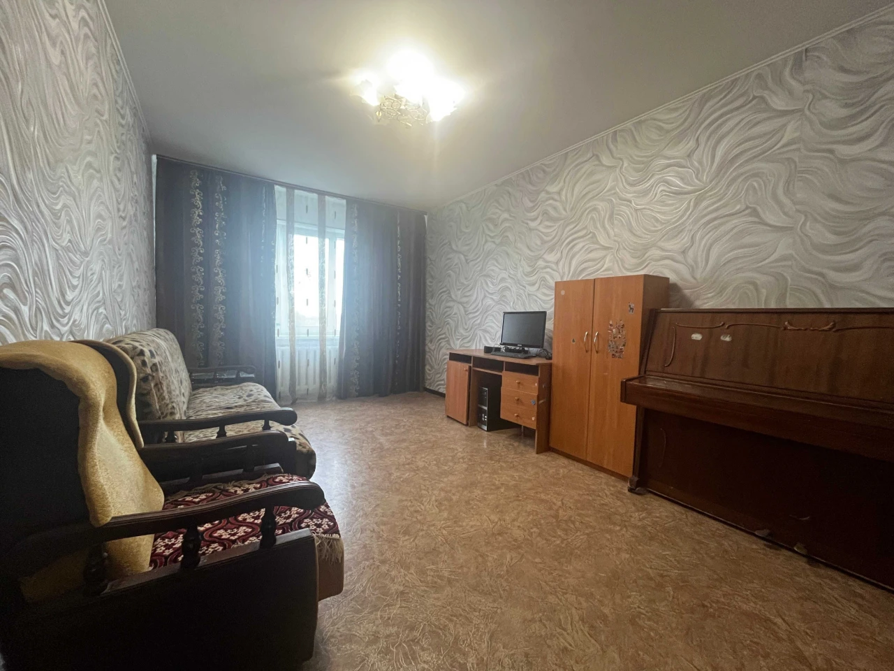 Sale of a 3-room apartment in Chernihiv, Sherstianka. LD