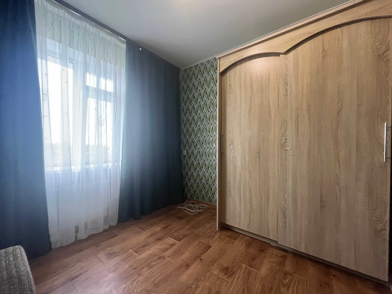 Sale of a 3-room apartment in Chernihiv, Sherstianka. LD