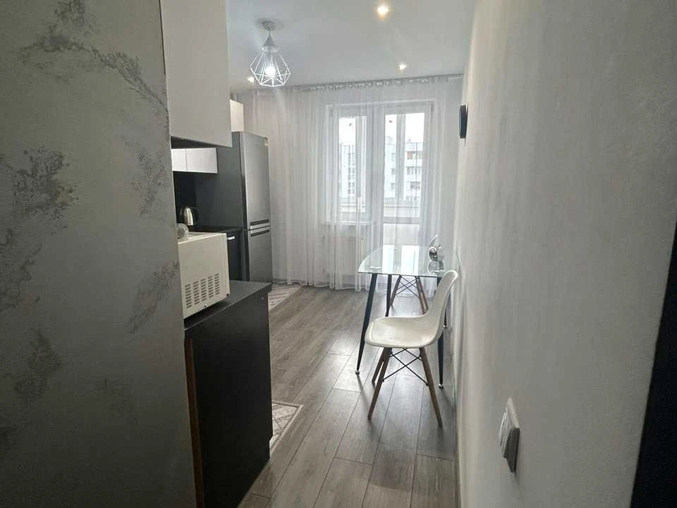 Apartment. Lviv, Hetmana Ivana Mazepoi St.