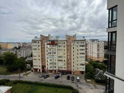 Квартира. Івано-Франківськ, Степана Бандери вул., (Будинок 1