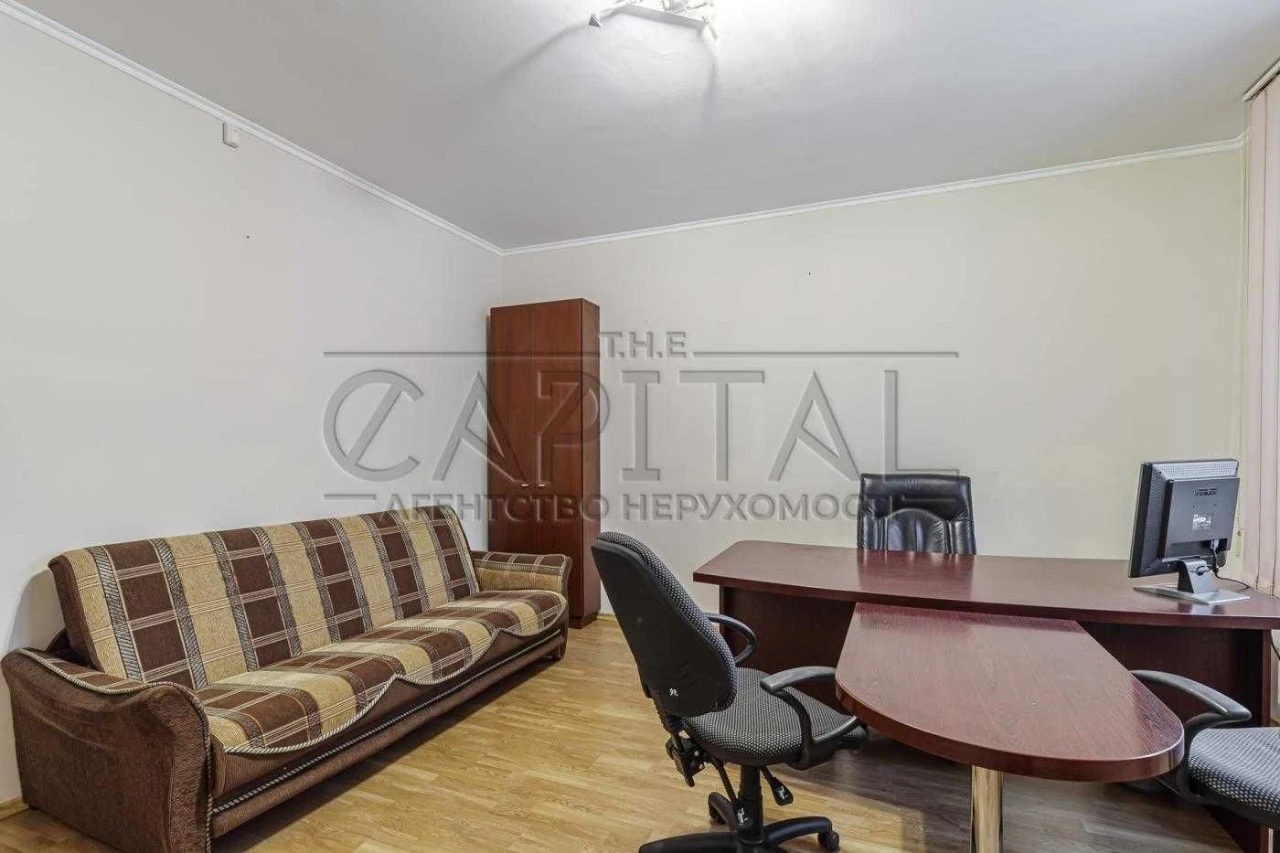 Липки, вул. Шовковична, 7А. 60 м2