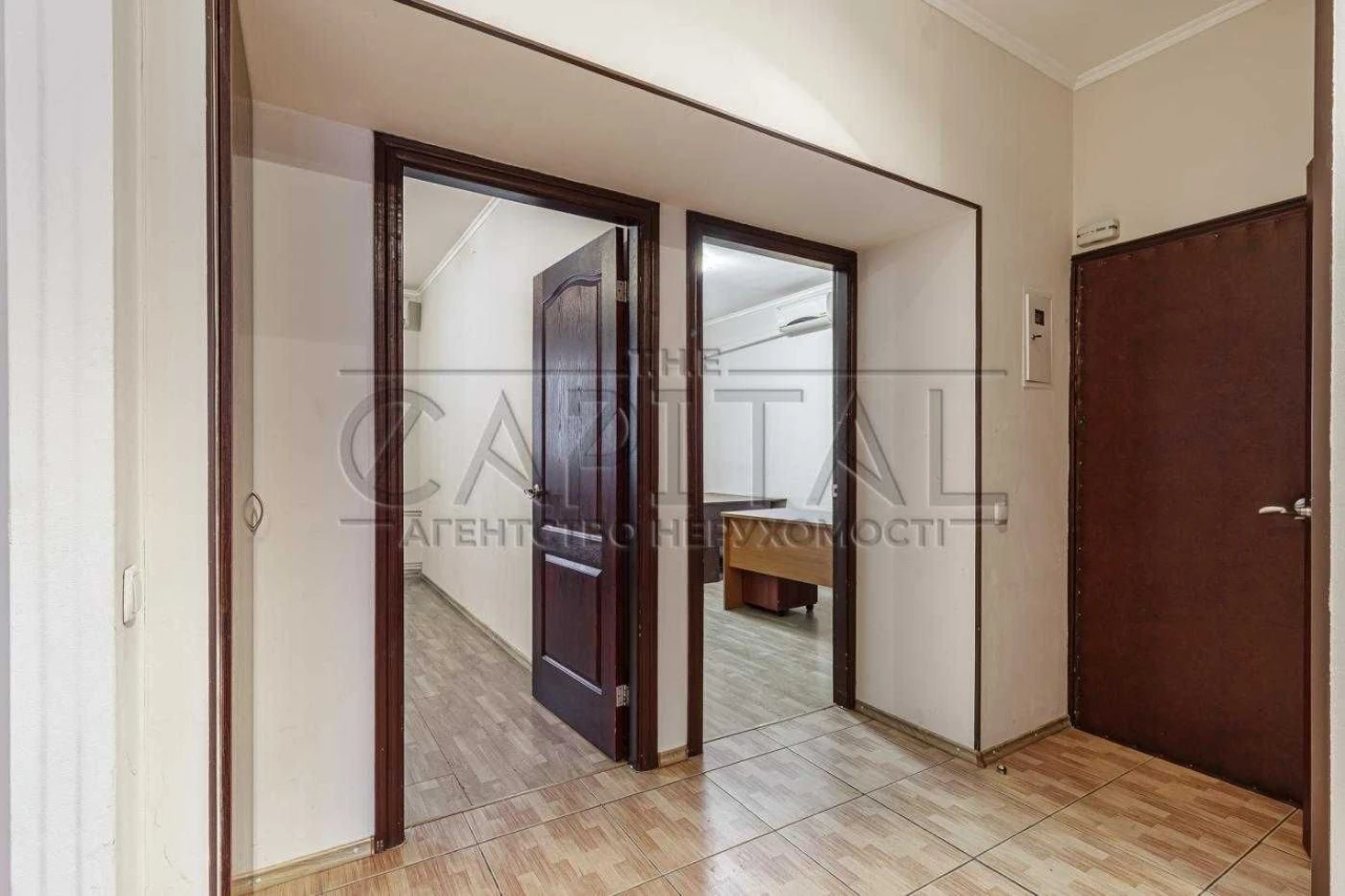 Липки, вул. Шовковична, 7А. 60 м2
