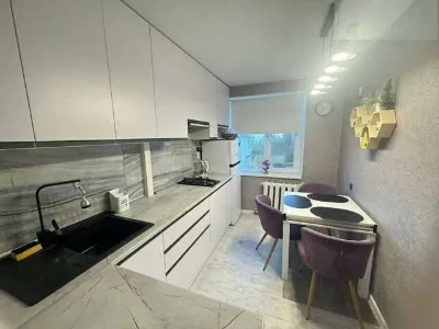 For Sale: 2-bedroom apartment in the City Center; Prince Yaroslav the Wise Street, 32