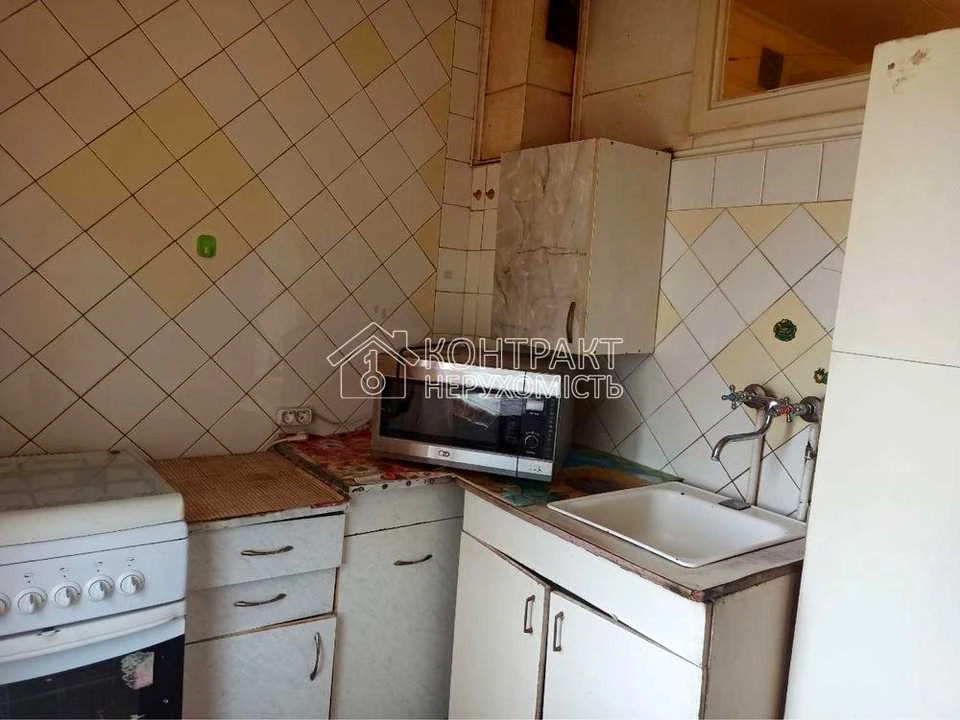 Apartment. Kharkiv, Saltyev Avenue