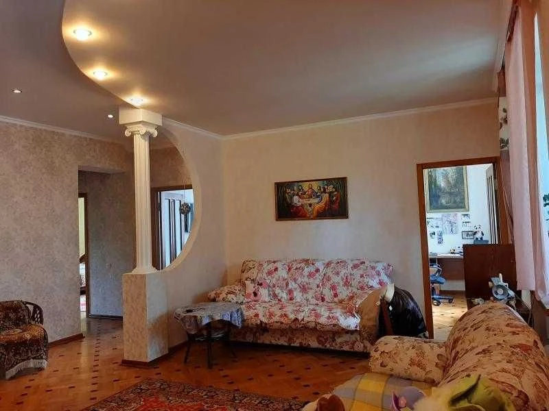 For Sale: 3-Room Apartment in New Homes