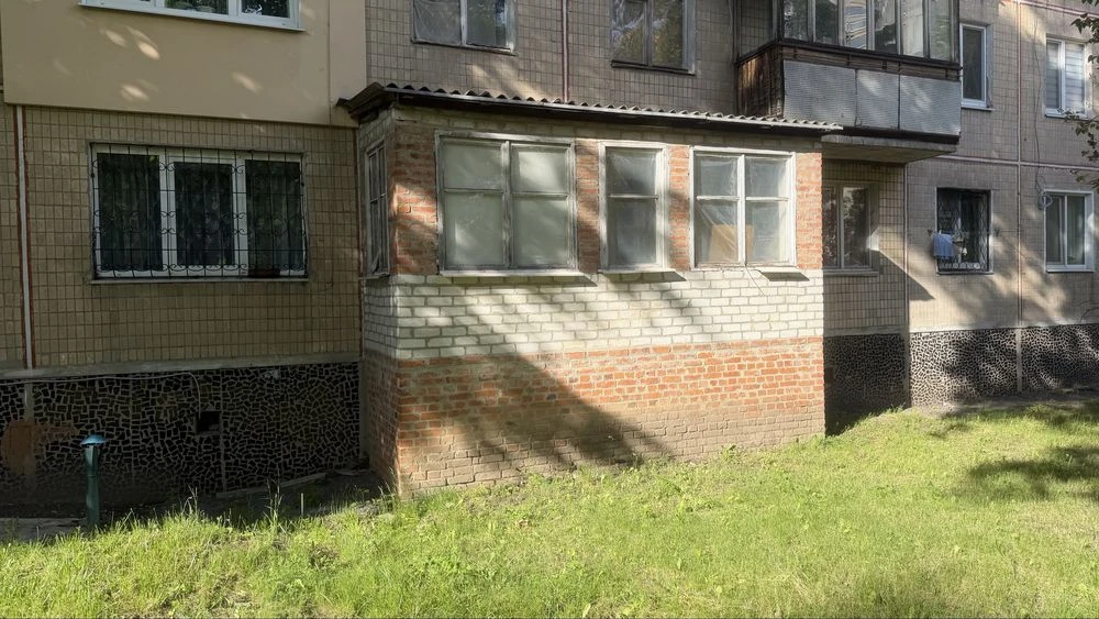 For Sale: 2-room apartment in Salto (Heroes of Labor). Street Nepokorennaya.