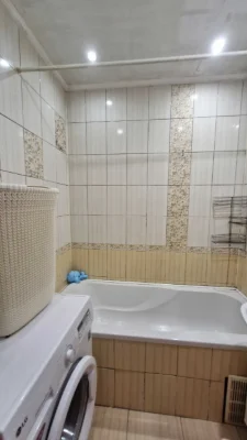 просторная 3 комн квартира  72 м  на Крымской  42 999 у.е