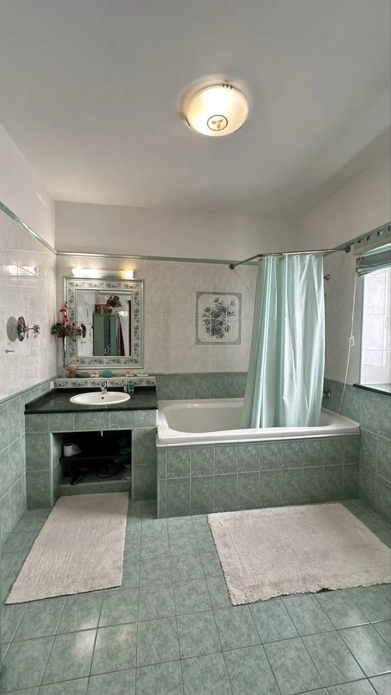 For Sale: House 300 sq m, 9th district of Fontan, Novoberegovaya Street, plot