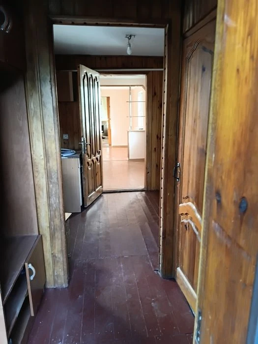 Продам половину цегляного будинку центр Житомира 51500$