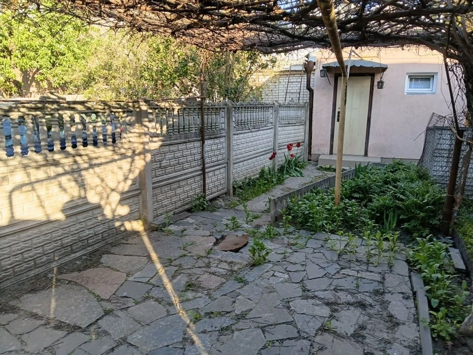 Продам половину цегляного будинку центр Житомира 51500$