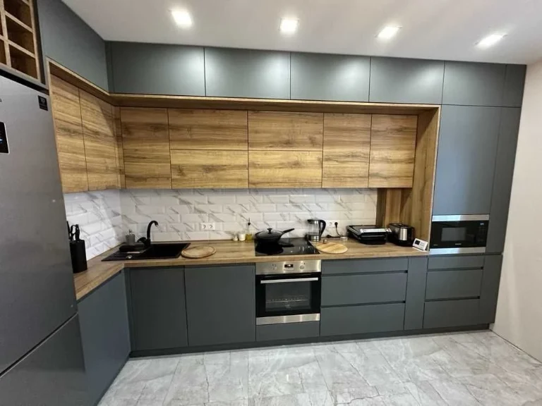 For Sale: 3-Bedroom Apartment in New Building, 70 sq.m, 7th floor of 9, Boiler